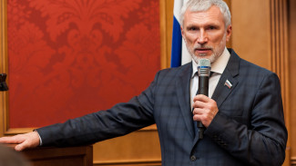 Воронежский депутат Госдумы предложил отменить пошлину за первый паспорт