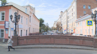 На Каменном мосту в Воронеже начали действовать ограничения скорости