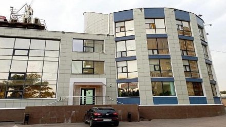 Сбербанк выставил на продажу за 205 млн  офисный центр в Воронеже  