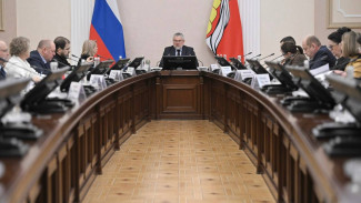 В Воронежской области обсудили работу по патриотическому воспитанию и поддержке семьи