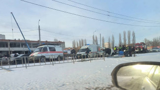 В ДТП в микрорайоне Шилово в Воронеже пострадал 20-летний парень
