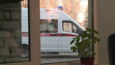 В Воронеже на улице нашли изрезанного ножом окровавленного мужчину