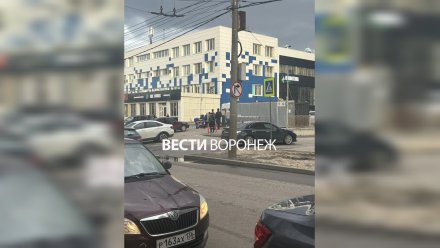 Мужчине стало плохо у ярмарки на Донбасской в Воронеже