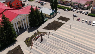 В воронежском райцентре завершили ремонт многострадальной площади