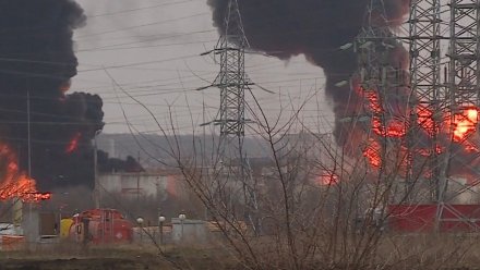 После пожара на белгородской нефтебазе СК возбудил уголовное дело о теракте