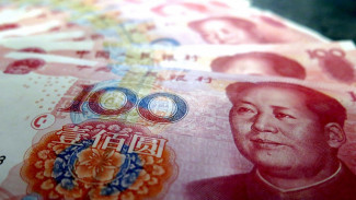ВТБ: больше половины вкладов в юанях держат клиенты старше 50 лет