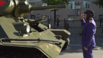 Легендарный танкист Николай Борисов принял участие в параде Победы в Воронеже