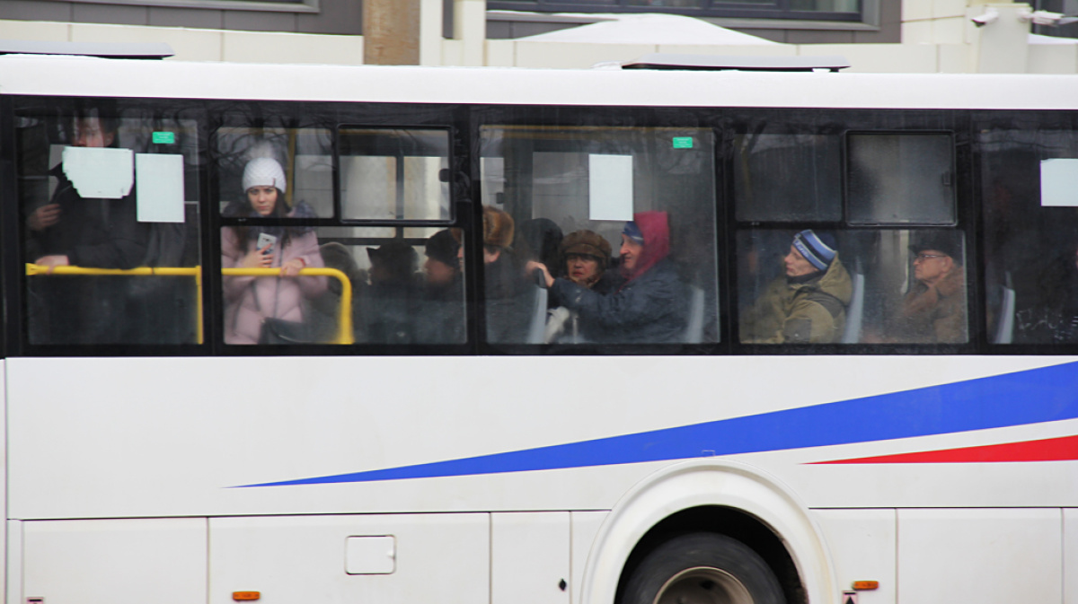 No buses medicine. Воронежский автобус 115а. Автобус 115 Воронеж. Маршрутные такси Кшень-Воронеж.