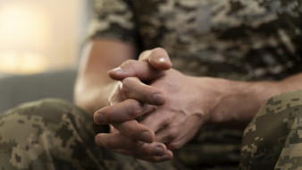 Воронежец вымогал деньги у участника спецоперации