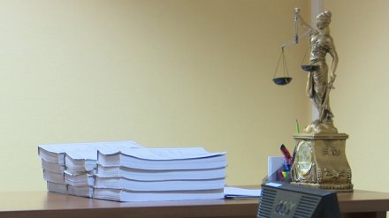 В Воронежской области в зале суда освободили мужчину, ударившего ножом в пах знакомого