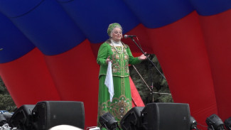 Центр Воронежа в День Победы превратился в концертную площадку