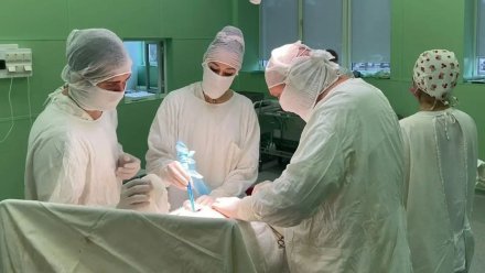В Воронеже врачи спасли мужчину с переломом рёбер и разрывами печени после ДТП
