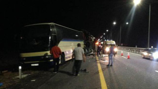 В страшном ДТП с 2 пассажирскими автобусами под Воронежем двое погибли и 19 пострадали
