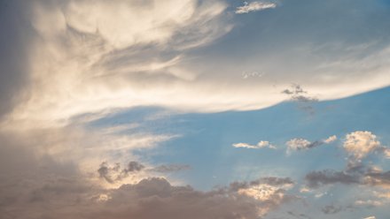 Звуки взрывов услышали во всех районах Воронежа утром в субботу