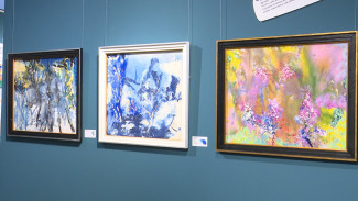 Буйство цвета. В Воронеже открылась выставка липецкого художника