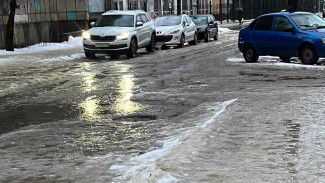 Превратившийся в каток Воронеж ушёл под воду
