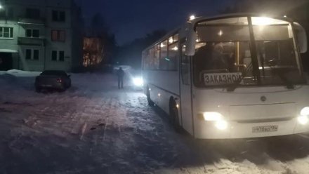 Два микрорайона Воронежа связал новый заказной автобус