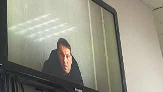 Арестованного за коррупцию воронежского депутата оставили в СИЗО