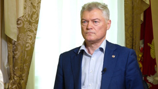 Воронежского чиновника наградили грамотой президента