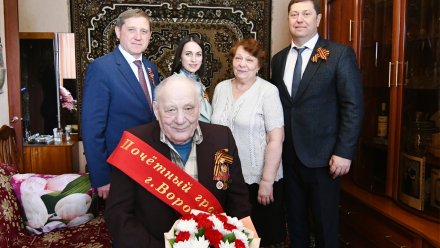 Команда ДСК поздравила ветеранов Великой Отечественной войны с юбилеем Победы