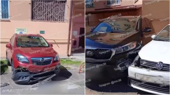 В Воронеже автомобилистка влетела в припаркованные машины на улице Челюскинцев