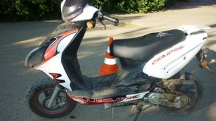 В Воронеже женщина заявила о домогательствах парня на мопеде