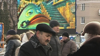 На площади Ленина показывают «Снежную Королеву» и фильмы о Воронеже