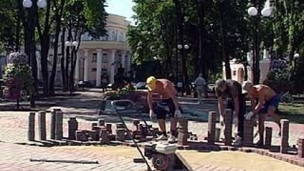 Бунинский сквер ко Дню города успеют привести в порядок