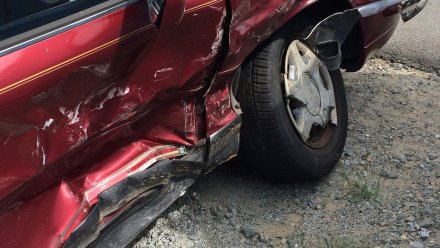 В Воронежской области автомобиль вылетел в кювет: водитель погиб