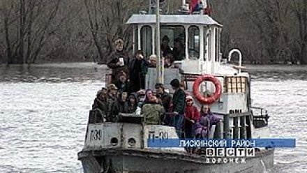 Из-за паводка село Титчиха превратилось в остров