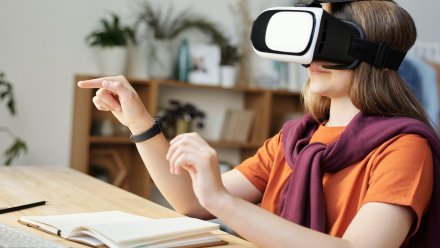 МТС создала систему онлайн и VR-трансляций лекций для вузов