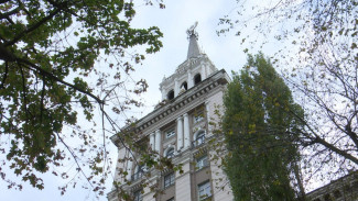 В Воронеже нашли подрядчика для капремонта сталинки с башней