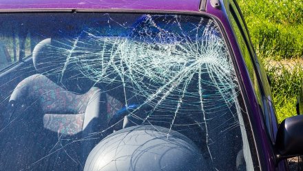 В Воронежской области при столкновении трёх автомобилей погиб мужчина