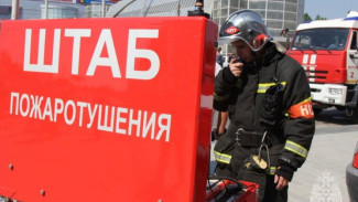 Воронежцев предупредили о скоплении пожарной техники у гостиницы в центре города