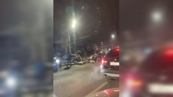 Появилось видео с места массового ДТП в центре Воронежа