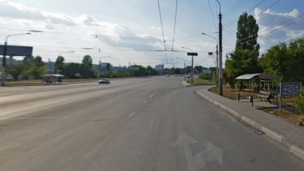 Жительница Воронежа ищет водителя, сбившего её на зебре
