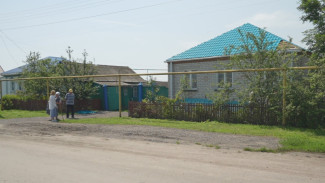 В воронежской Елизаветовке начали восстанавливать пострадавшие от обстрелов дома