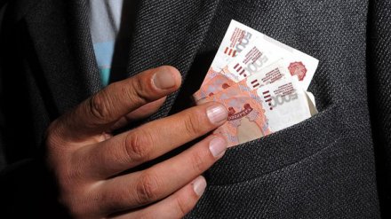 Чиновникам Воронежской области поднимут зарплаты