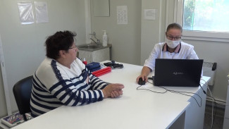 В Воронеже фельдшерам и акушерам разрешили вести приём вместо врачей