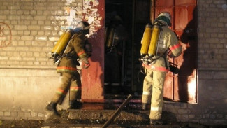 В воронежской Бутурлиновке при пожаре эвакуировали 7 человек