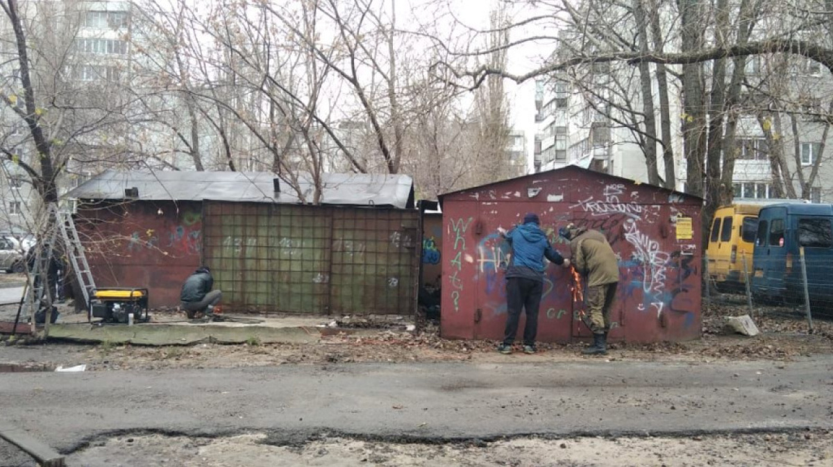 Снос незаконных гаражей в Воронеже прошёл с участием владельцев – Новости  Воронежа и Воронежской области – Вести Воронеж