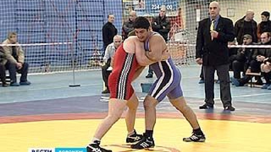 Чемпионат России по греко-римской борьбе прошёл в Воронеже