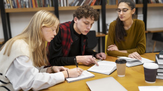 Рекордное число учеников ушло из воронежских школ после 9 класса в 2025 году