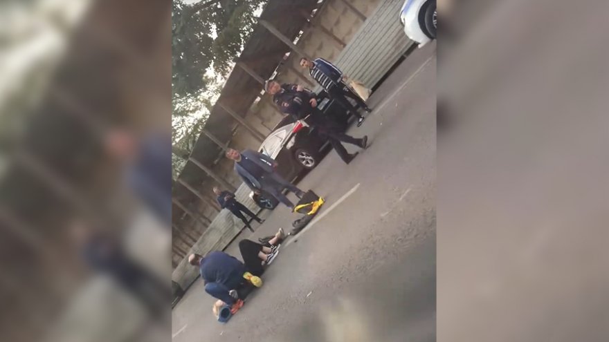 В центре Воронежа водитель иномарки сбил на пешеходном переходе 2 девушек