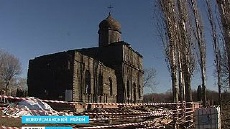 Древнюю церковь в селе Горенские выселки перебирают по брёвнышку