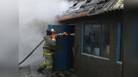 Труп мужчины нашли на месте пожара в воронежском селе