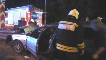В ночном ДТП в Воронеже пострадали трое молодых людей