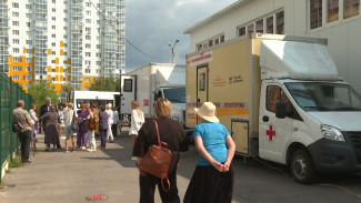 В Воронеже врачи провели выездной приём для жителей домов на Московском проспекте