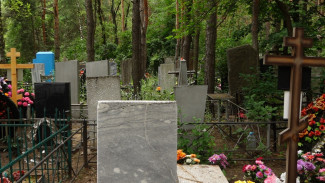 На кладбище мало мест, на крематорий низкий спрос. Как в Воронеже будут решать проблему 