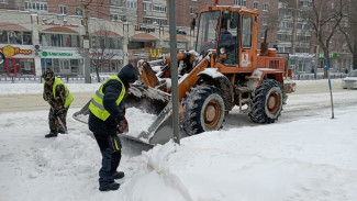 Губернатор обратился к уставшим от трёхдневного снегопада воронежцам 